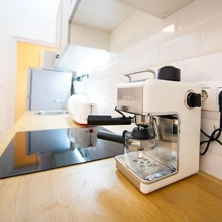 Very - Sunny - Comfy Nyaraló