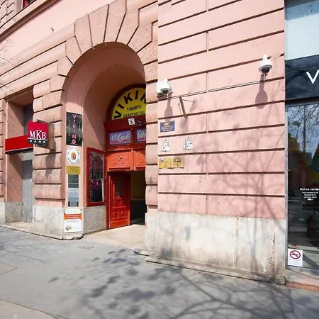 Very - Sunny - Comfy *