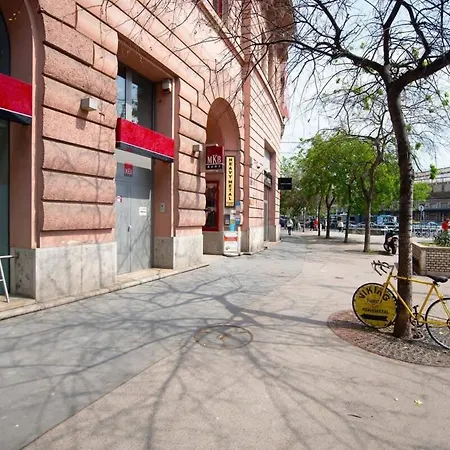 Very - Sunny - Comfy