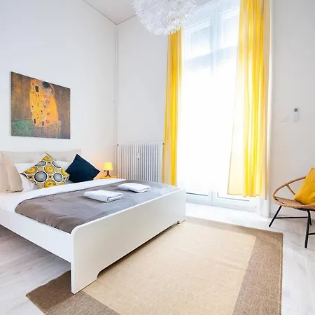 Very - Sunny - Comfy