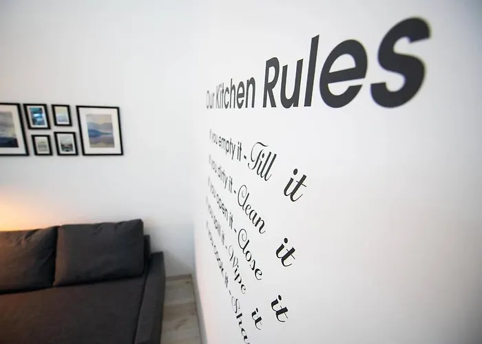 Very - Sunny - Comfy *